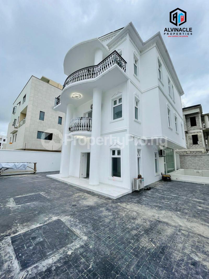 4 bedroom House for sale Banana Island Ikoyi Lagos