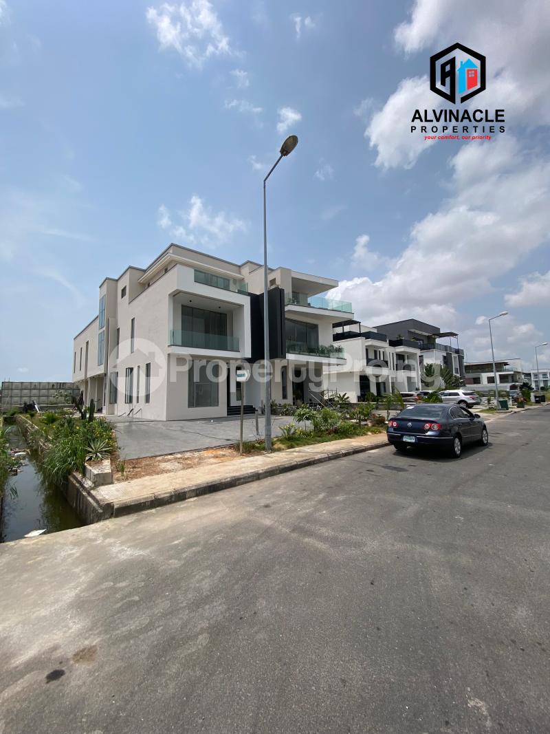 5 bedroom House for sale Cowrie Creek, Ikate Lekki Lagos