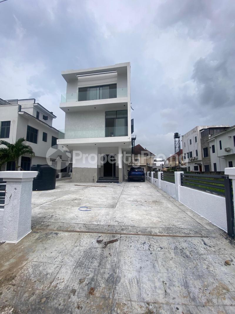 4 bedroom House for sale Osapa London Osapa london Lekki Lagos