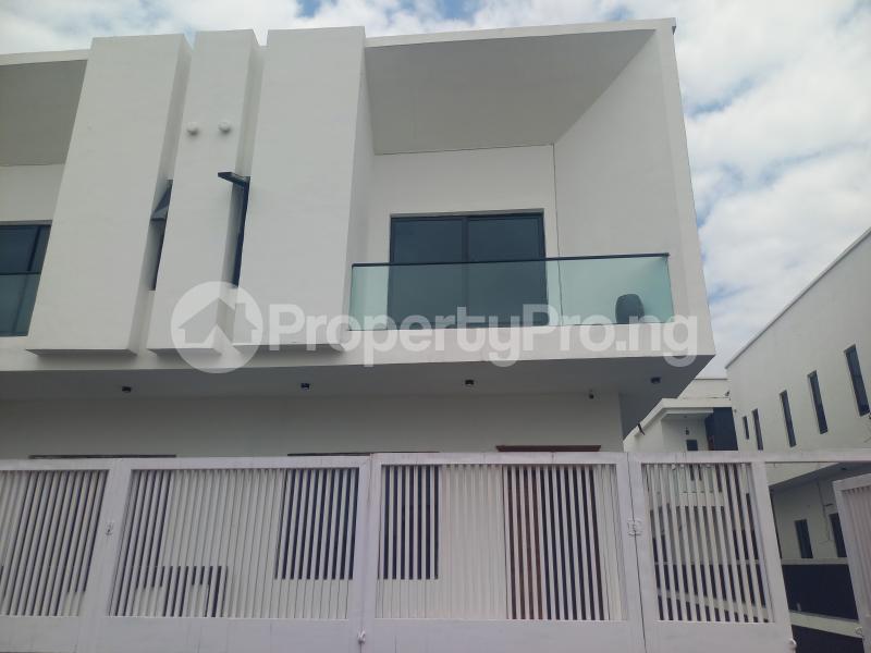 4 bedroom House for sale Orchid Roundabout, orchid Lekki Lagos