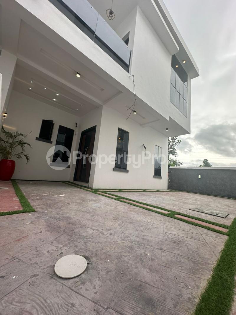 4 bedroom House for sale Thomas estate Ajah Lagos