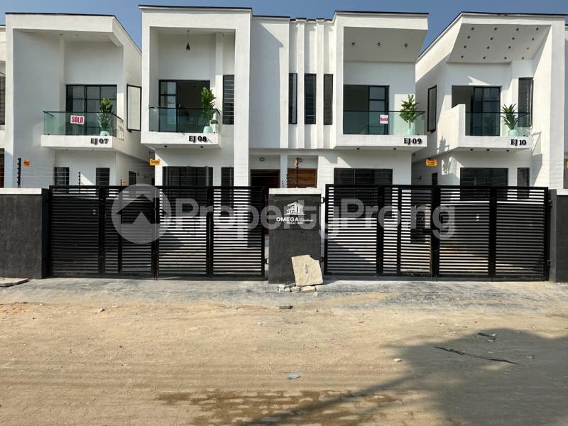 4 bedroom House for sale Ikota G.r.a Ikota Lekki Lagos