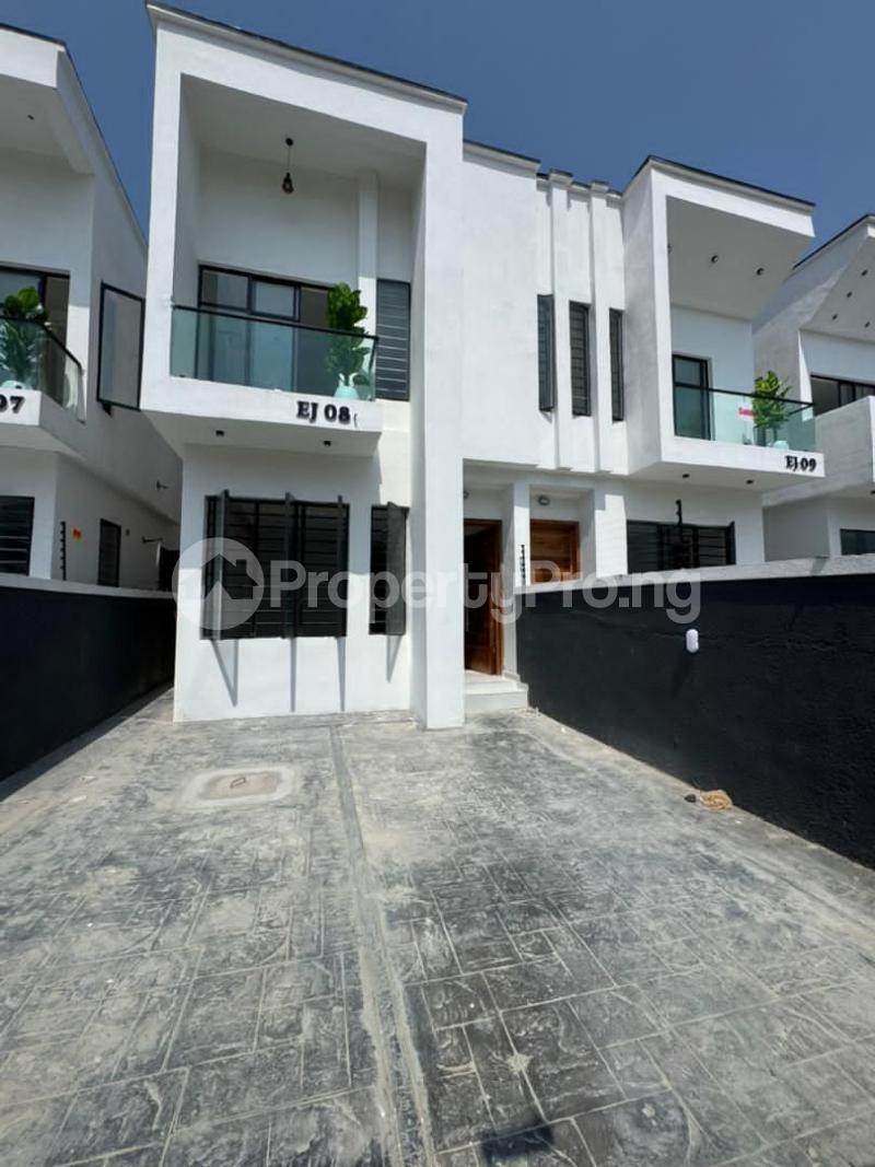 4 bedroom House for sale Orchid Ikota Vgc Ologolo Abrahan Adesanya Chevron Spg Ikota Lekki Lagos