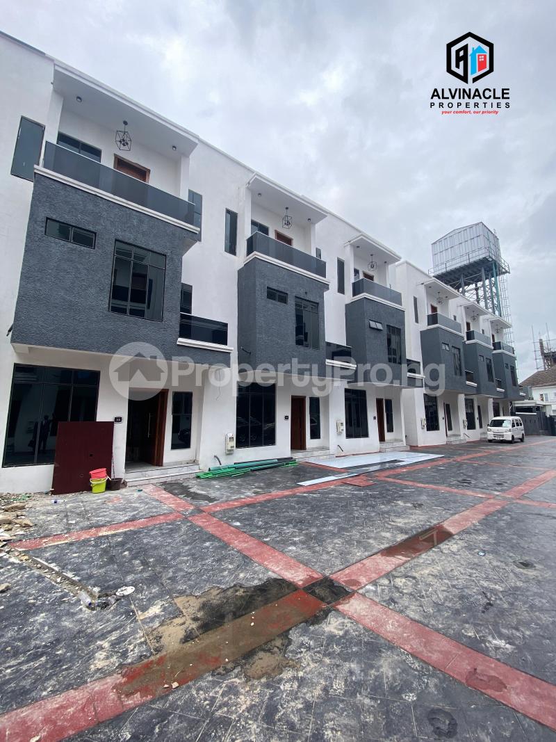 4 bedroom House for sale Chevron chevron Lekki Lagos