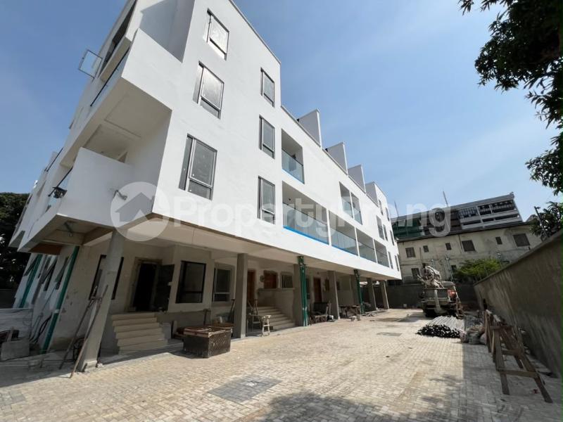 4 bedroom House for sale Victoria Island Lagos