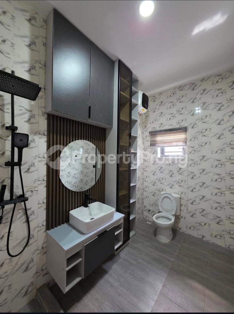 4 bedroom House for sale Igbeju, Lekki Lagos