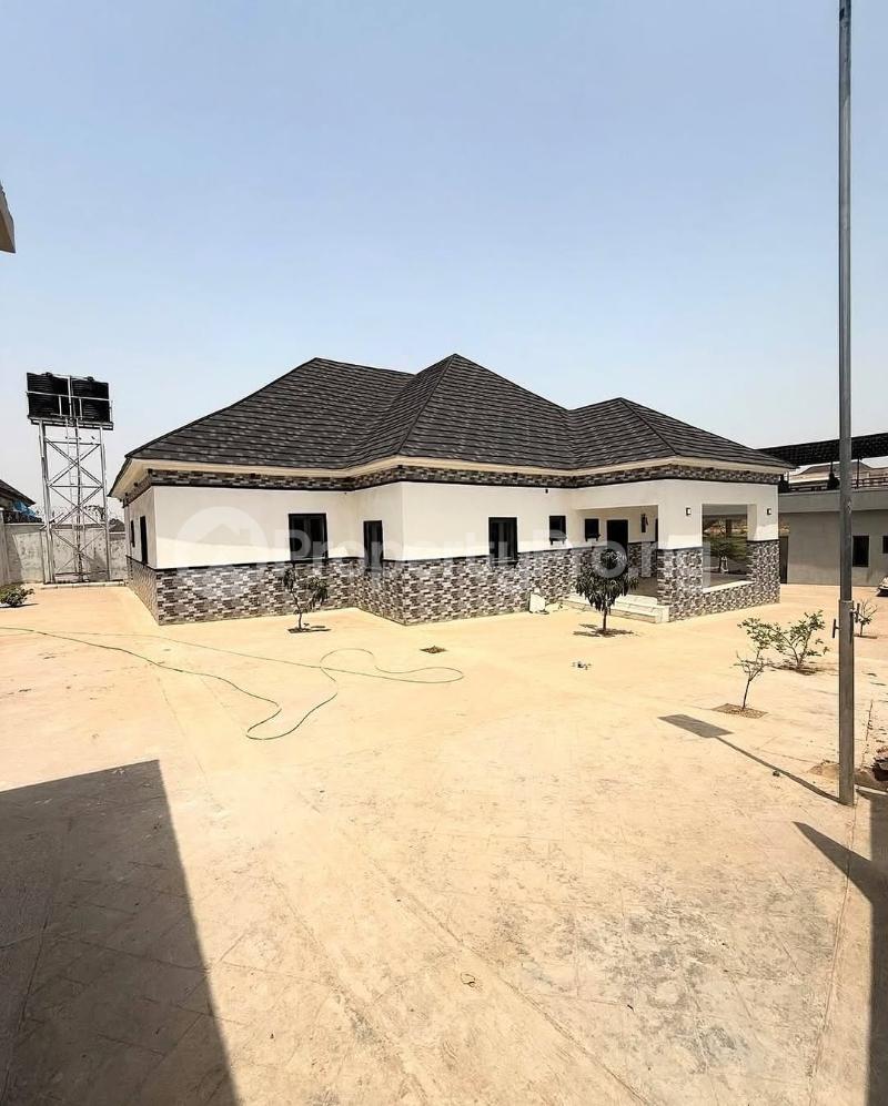 4 bedroom House for sale Galadinmawa Abuja