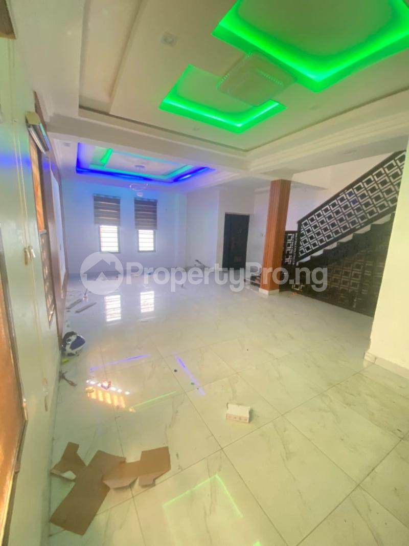 4 bedroom House for rent Abraham adesanya estate Ajah Lagos