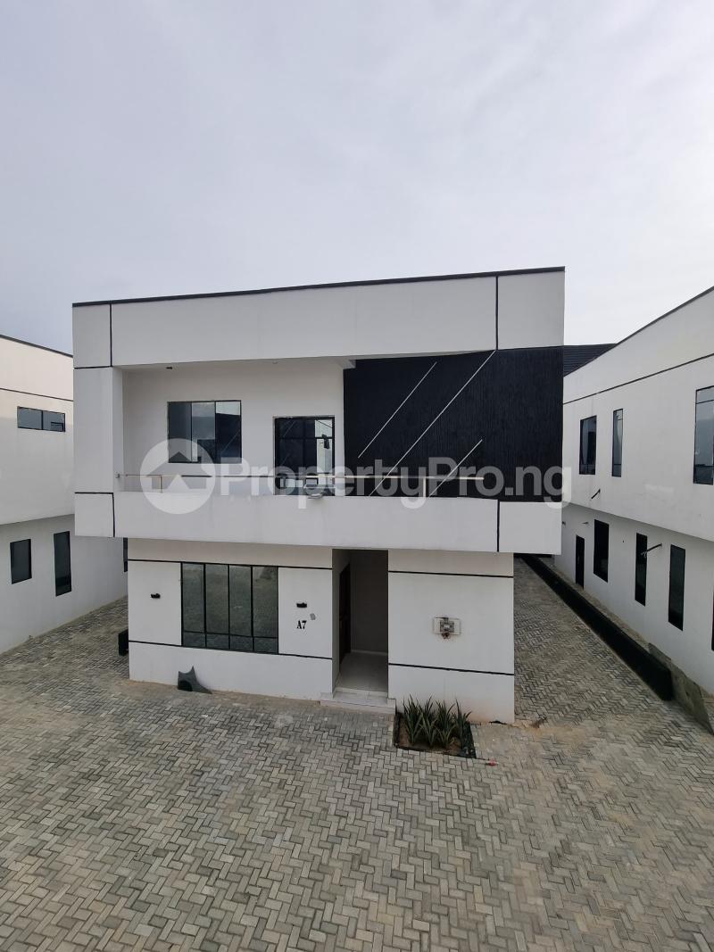 4 bedroom House for sale orchid Lekki Lagos