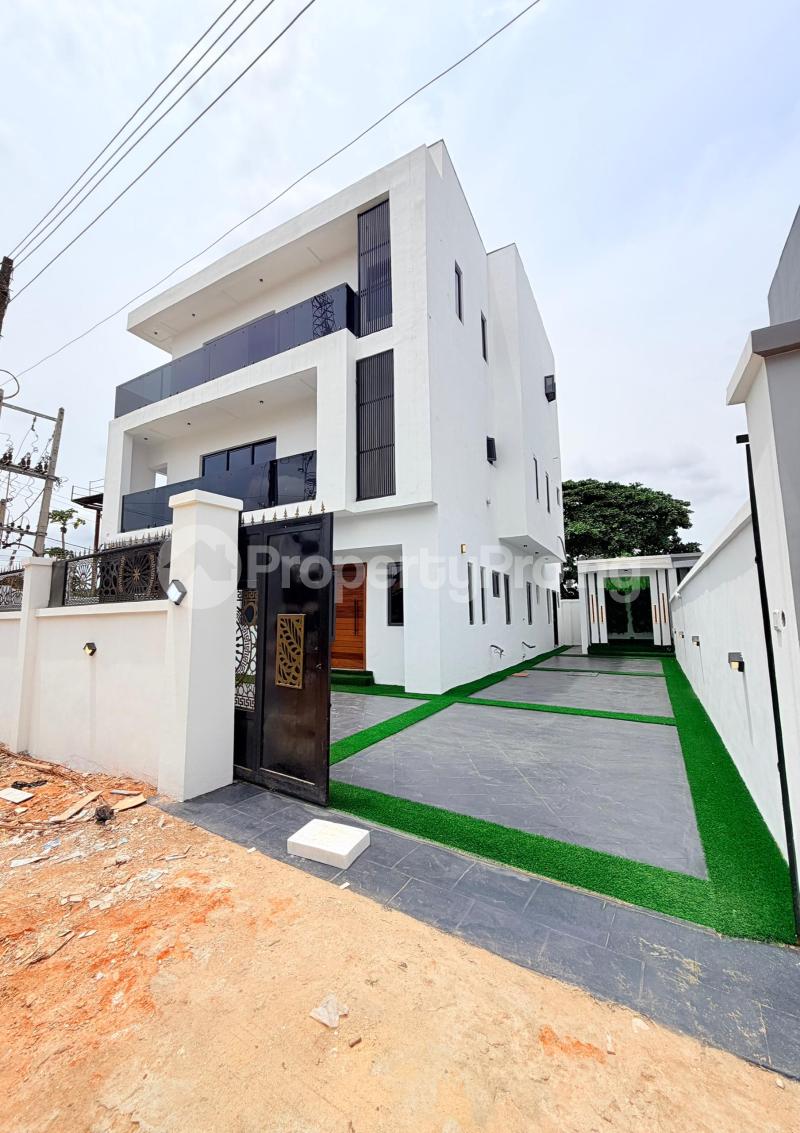 4 bedroom House for sale Oko oba Agege Lagos
