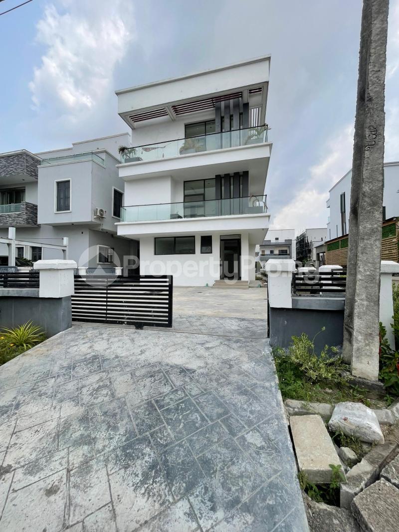 4 bedroom House for sale Osapa london Lekki Lagos