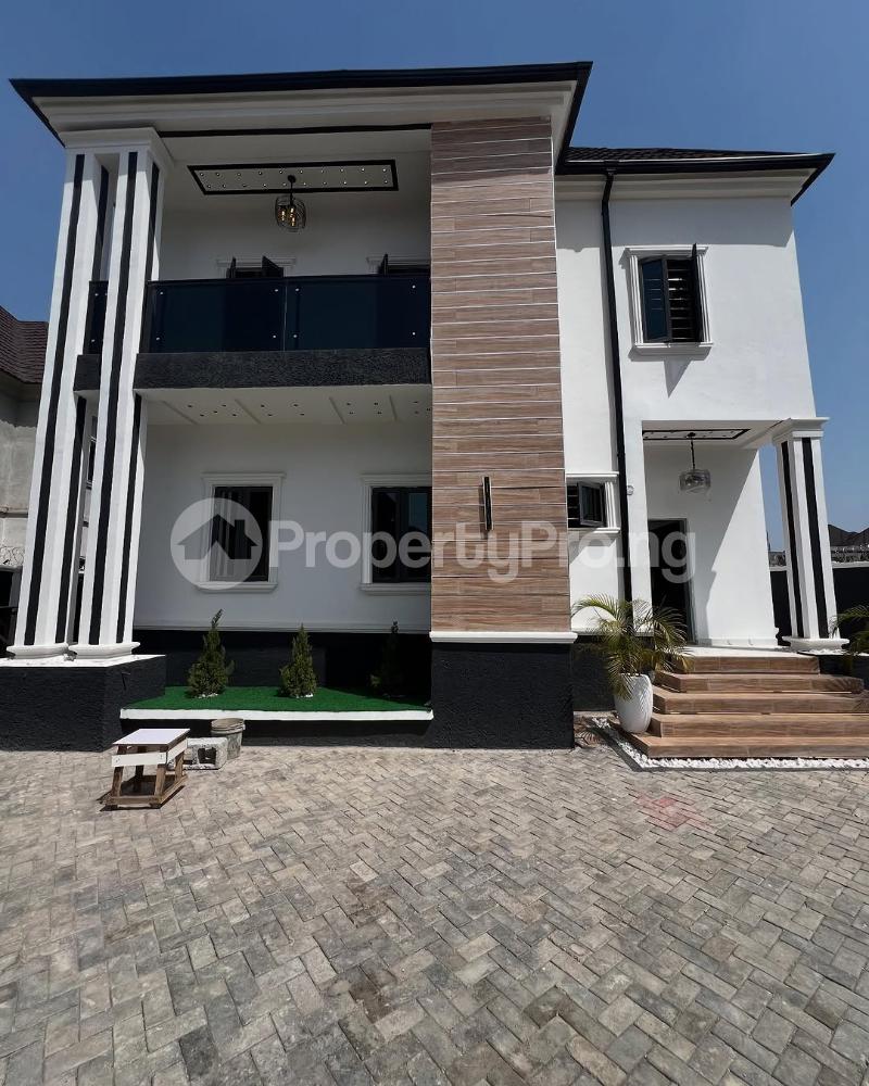 4 bedroom House for sale Lugbe Abuja