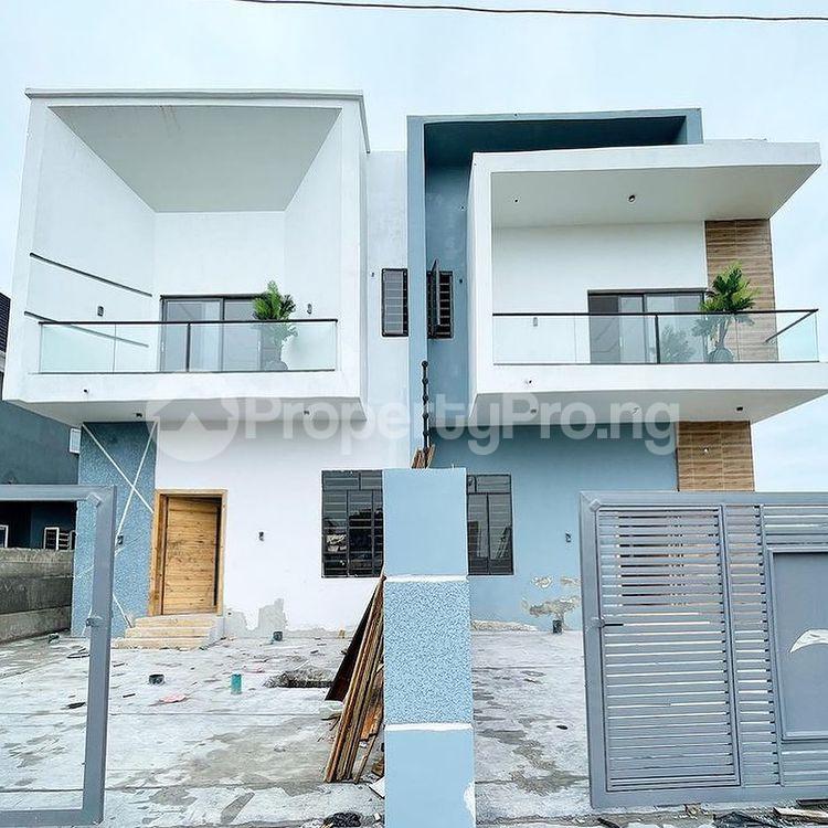 4 bedroom House for sale Ologolo Lekki Lagos