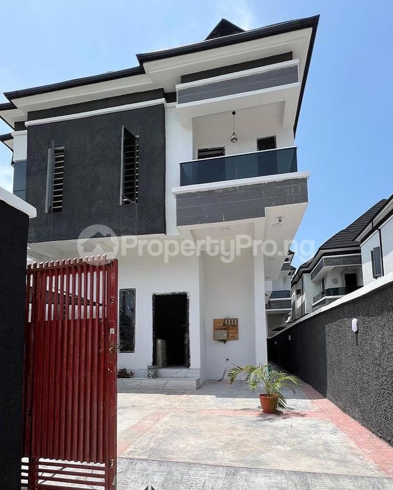 4 bedroom House for sale chevron Lekki Lagos