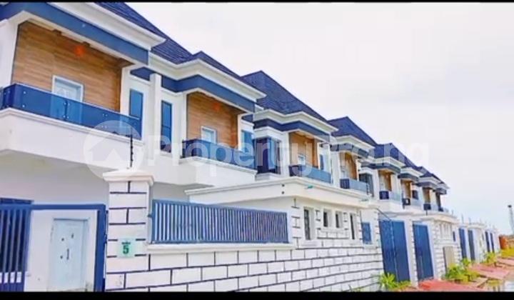 4 bedroom House for sale Orchid Road chevron Lekki Lagos