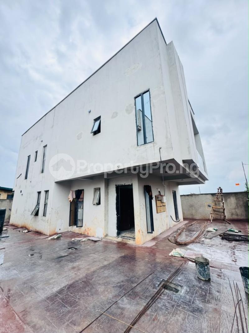 4 bedroom House for sale Ogba Bus-stop Ogba Lagos
