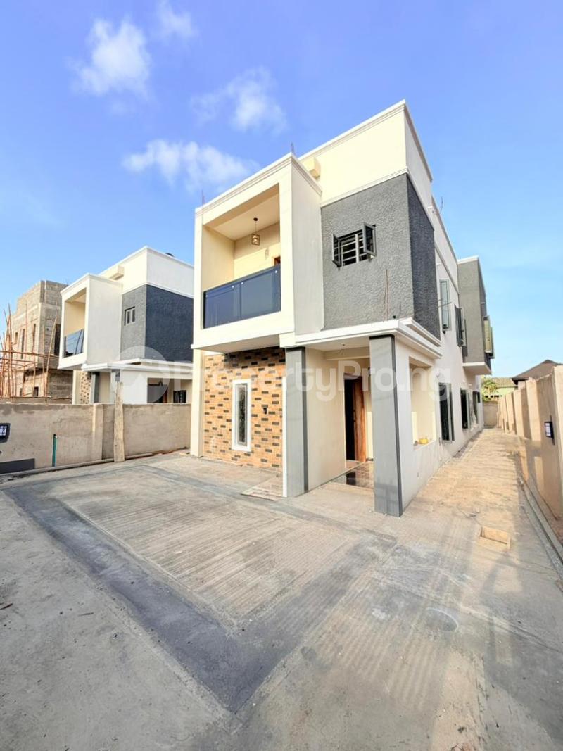 4 bedroom House for sale Fagba Agege Lagos