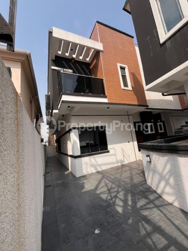4 bedroom House for sale Bera Estate Chevron Drive Lekki Lagos