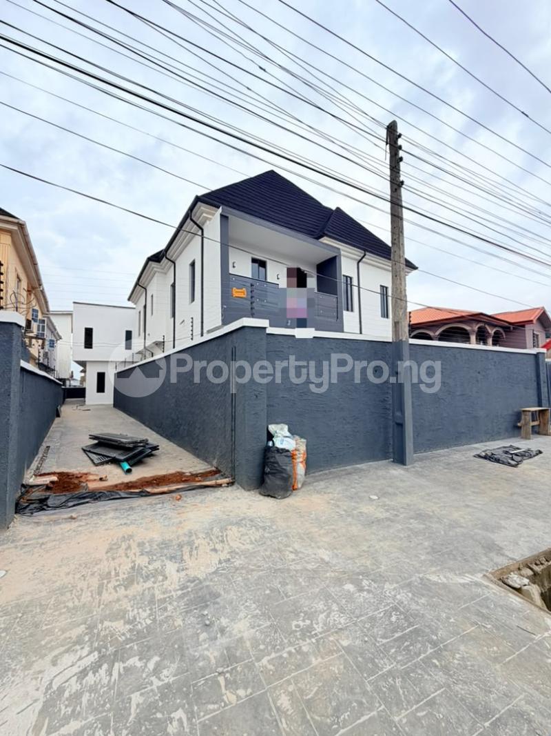 4 bedroom House for sale Magodo Kosofe/Ikosi Lagos