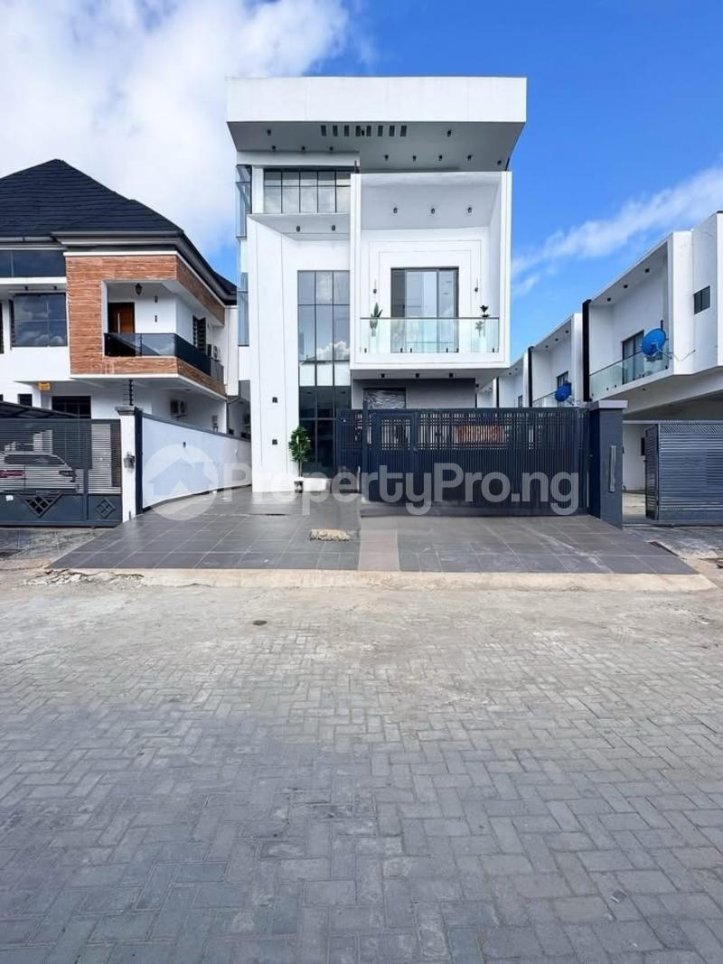 4 bedroom House for sale Ikota Lekki Lagos