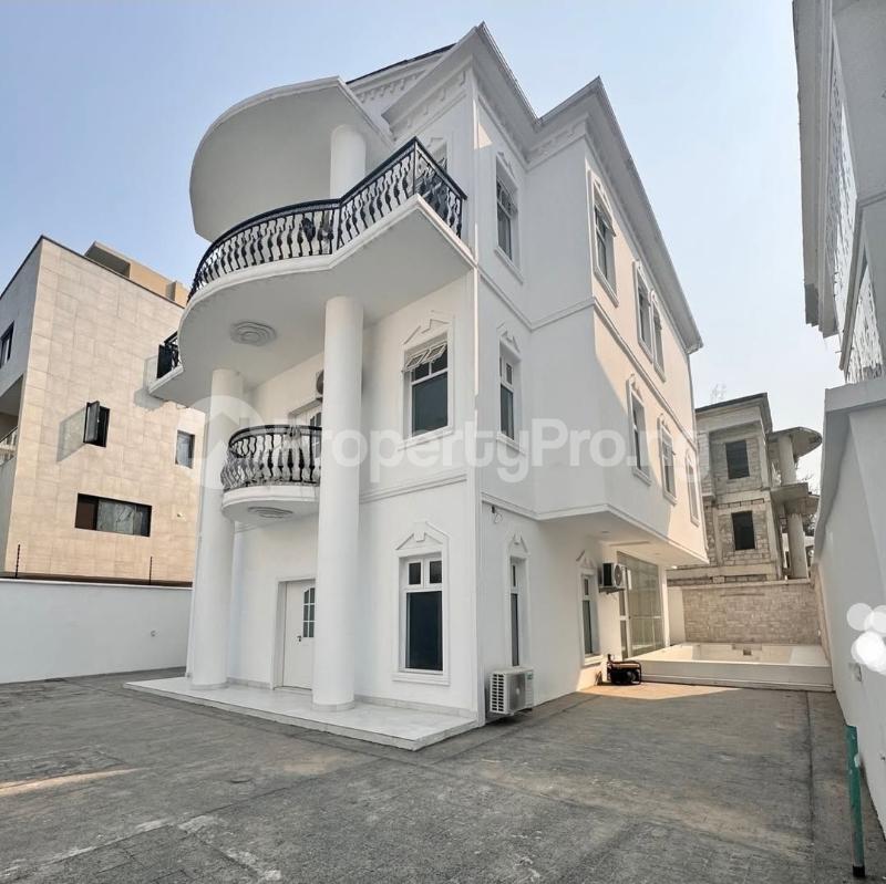 4 bedroom House for sale Banana Island Ikoyi Lagos