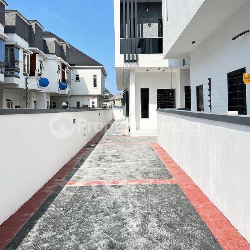 4 bedroom House for sale Ikota Lekki Lagos