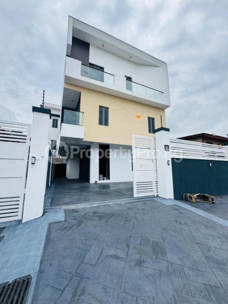 4 bedroom House for sale Wemco Road Ikeja Lagos