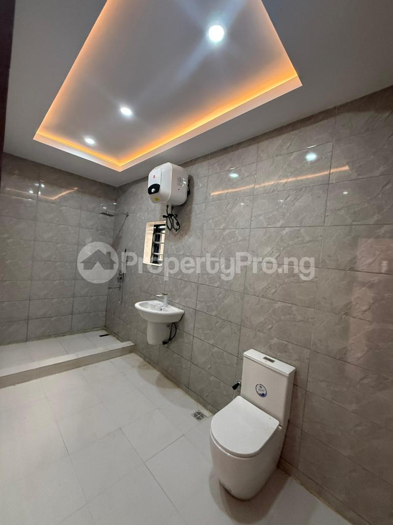 4 bedroom House for sale Thinkers Corner, Enugu Enugu