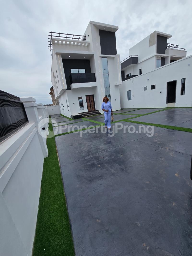 4 bedroom House for sale Heliu Estate Enugu Enugu