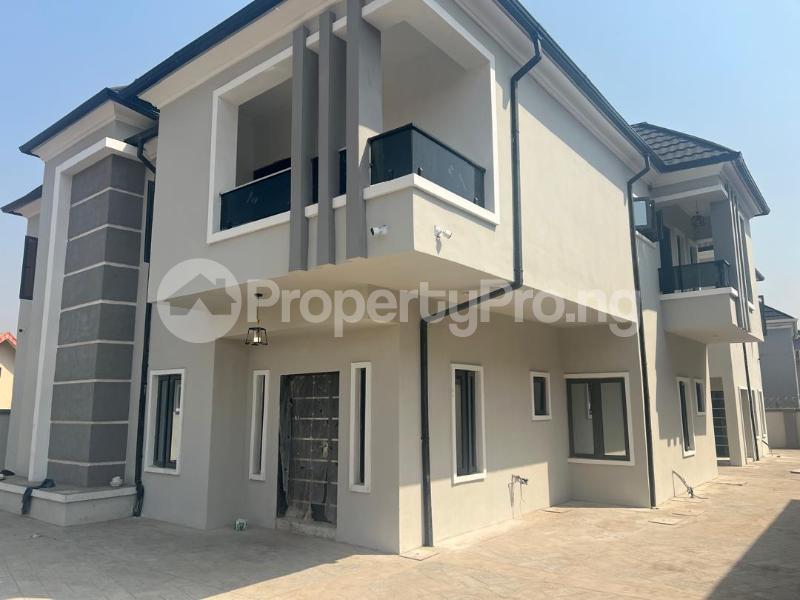 4 bedroom House for sale Blue Gate Remi Koya Avenue Oluyole Estate Ibadan Oyo