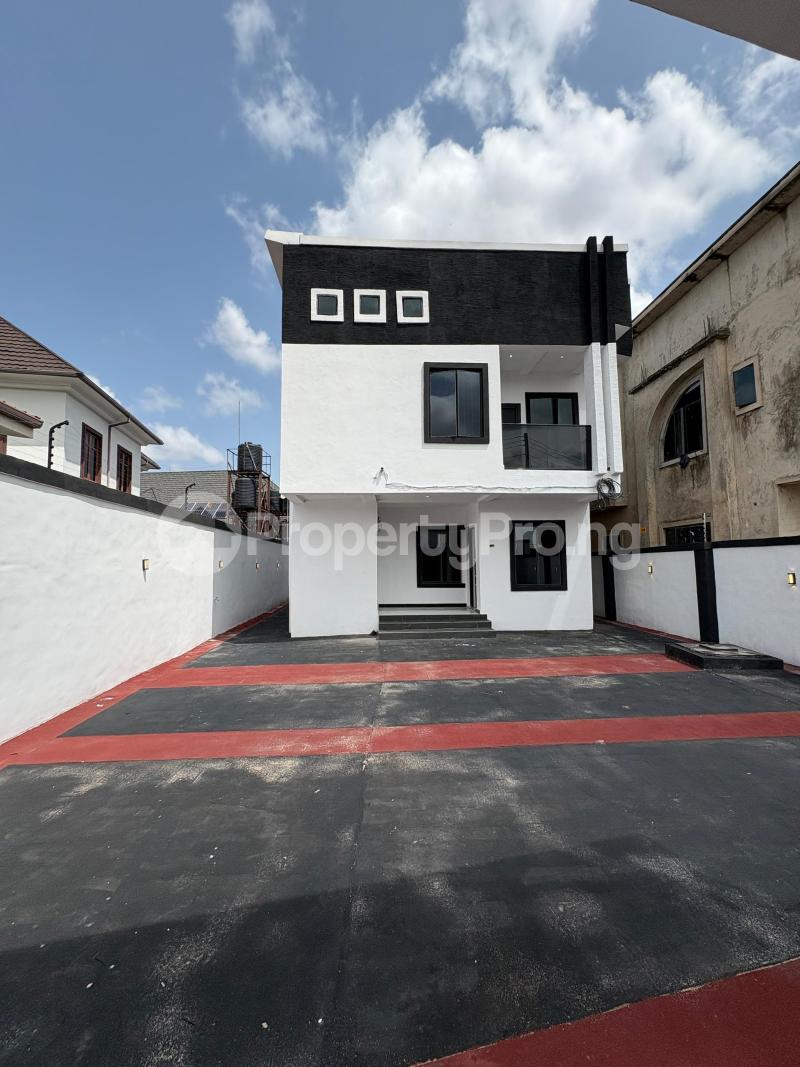 4 bedroom House for sale Wtc Estate Enugu Enugu