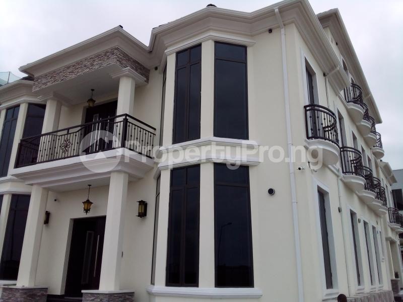 4 bedroom House for rent Cowrie Creek Estate Ikate Lekki Lagos