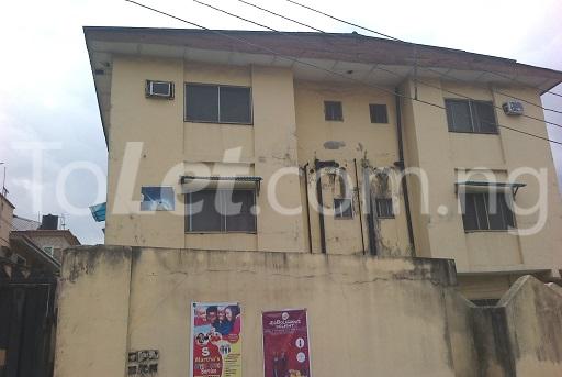 4 bedroom House for rent 18 Oshikomaya Street Ikosi-Ketu Kosofe/Ikosi Lagos