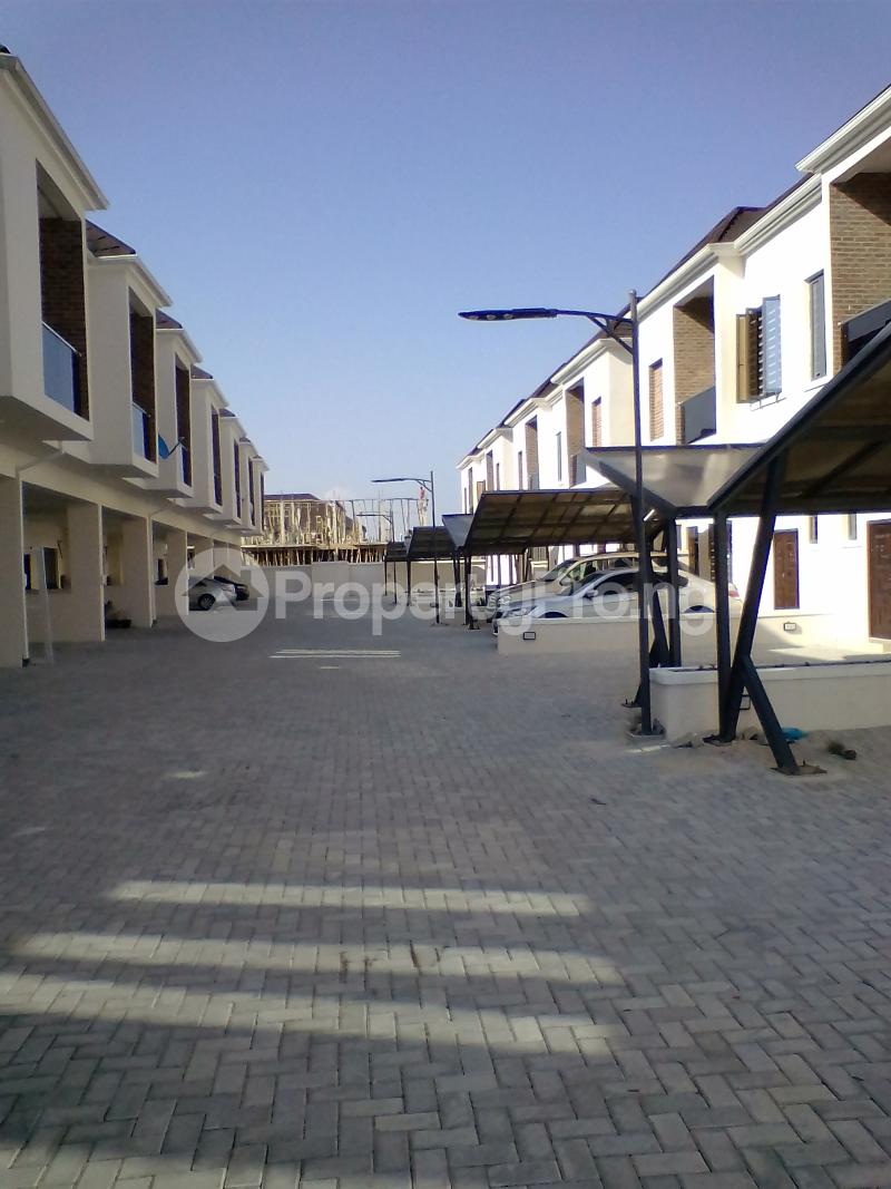 4 bedroom House for sale Ikota Villa Estate, Lagos Off Lekki-Epe Expressway Ajah Lagos