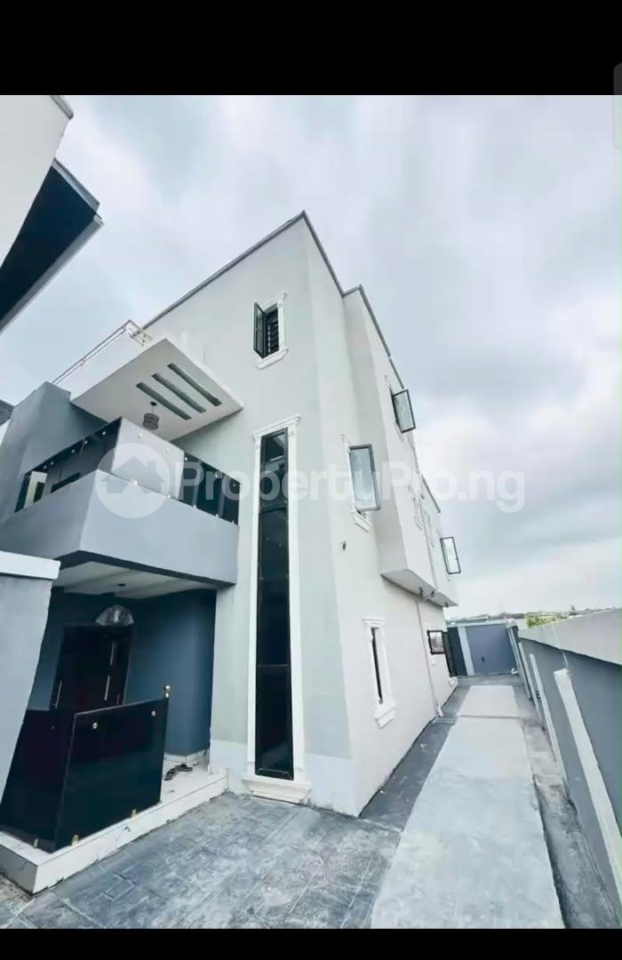 4 bedroom House for sale Ogba Bus-stop Ogba Lagos