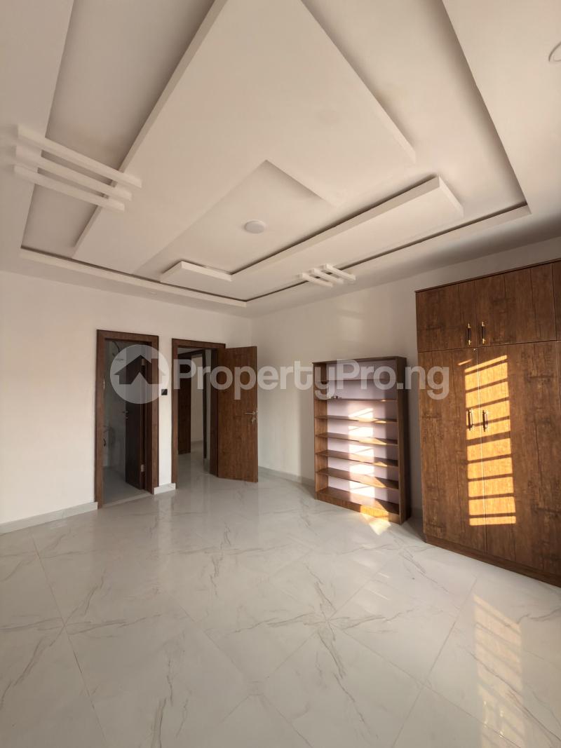 4 bedroom House for sale Engineer Lere Adigun Gra Basorun Ibadan Oyo