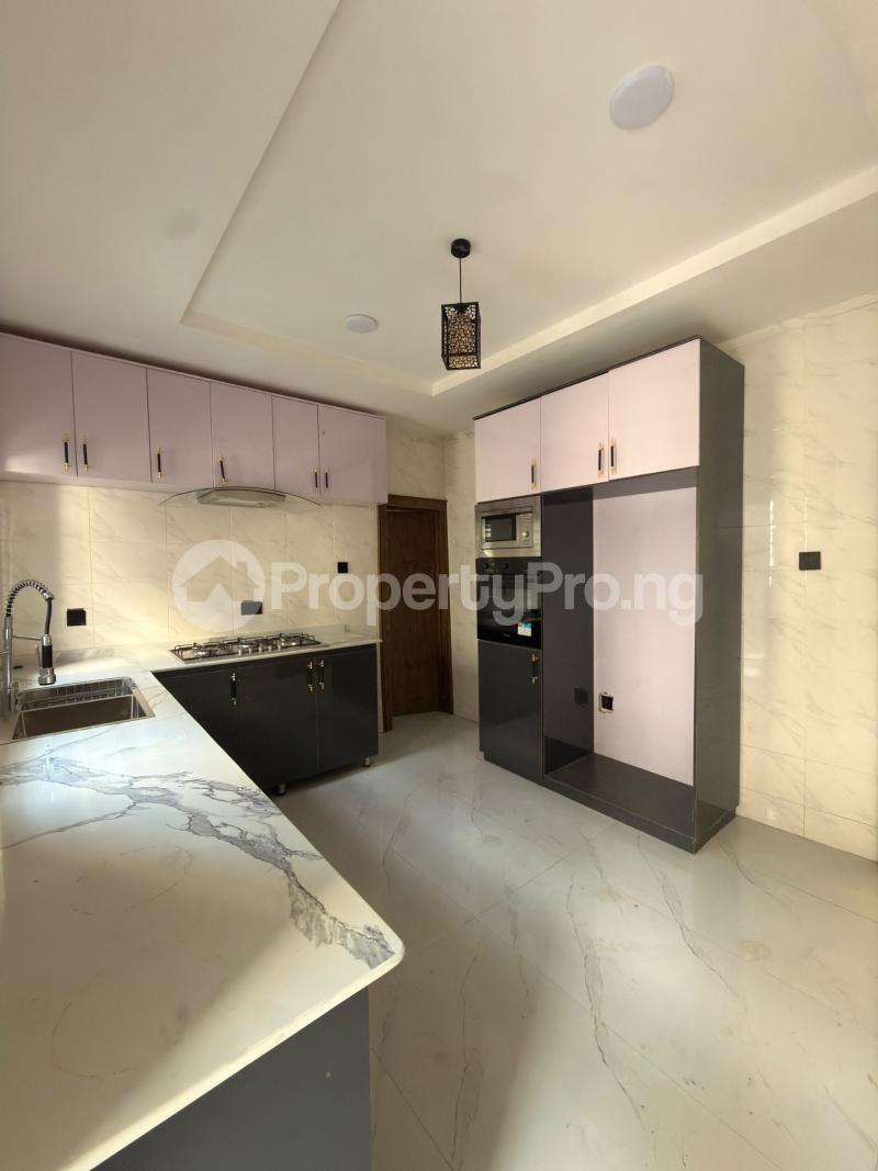 4 bedroom House for sale Engineer Lere Adigun Gra Basorun Ibadan Oyo