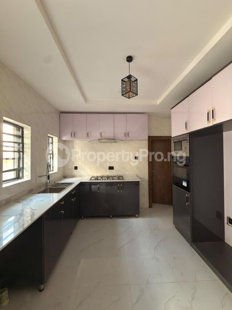 4 bedroom House for sale Engineer Lere Adigun Gra Basorun Ibadan Oyo