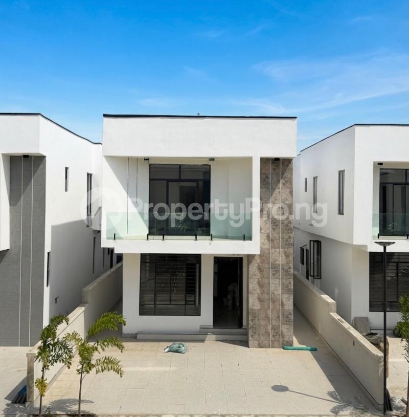 4 bedroom House for sale Orchid Lekki Lagos