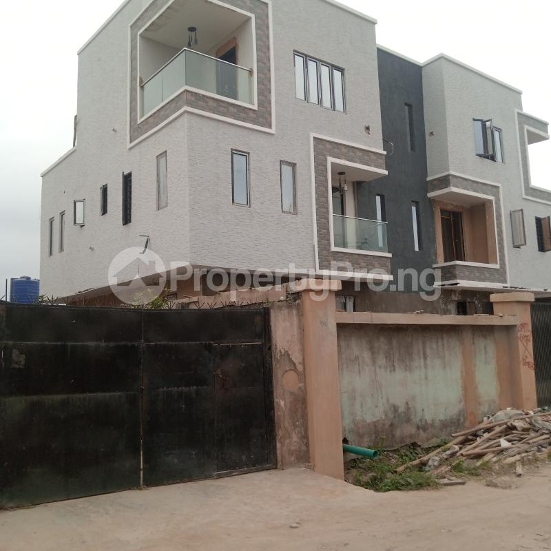4 bedroom House for sale Off Ogunnisi Road Berger Ojodu Lagos