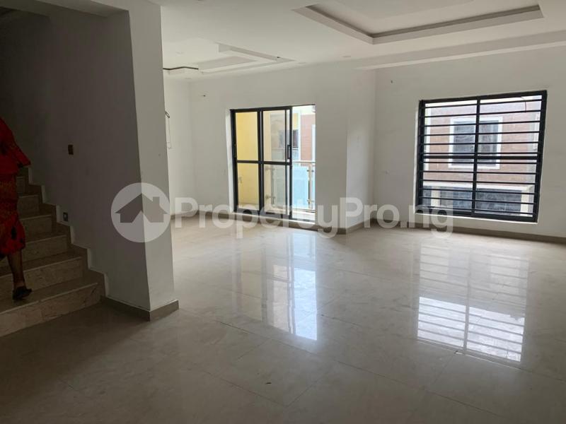 4 bedroom House for rent Surulere Lagos