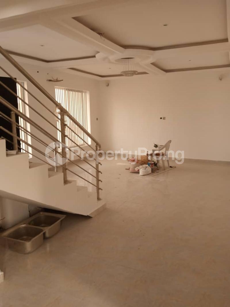 4 bedroom House for sale   Millenuim/UPS Gbagada Lagos