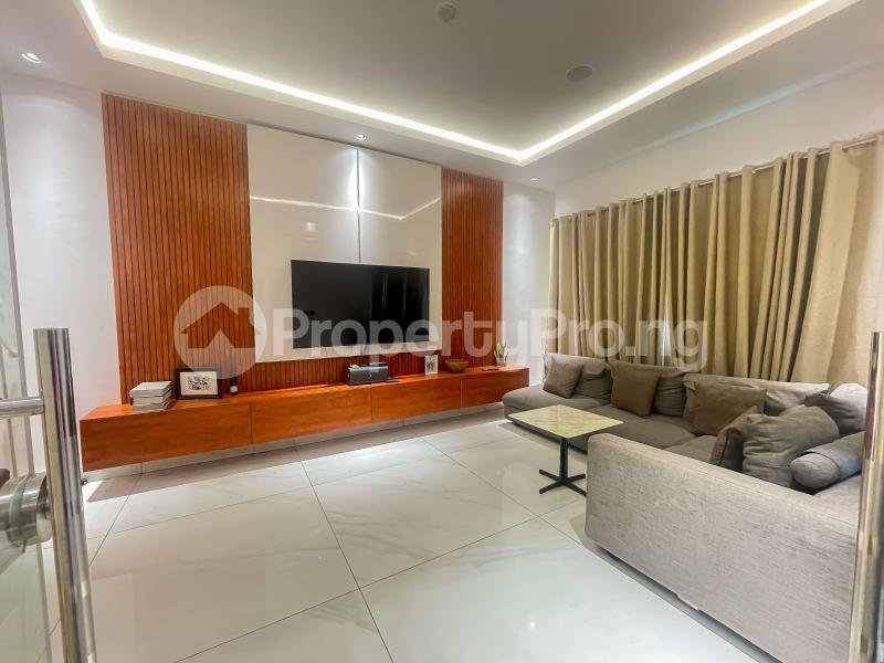 4 bedroom House for shortlet Theophilus Oji, Bowen College, Lekki Phase 1 Lekki Phase 1 Lekki Lagos
