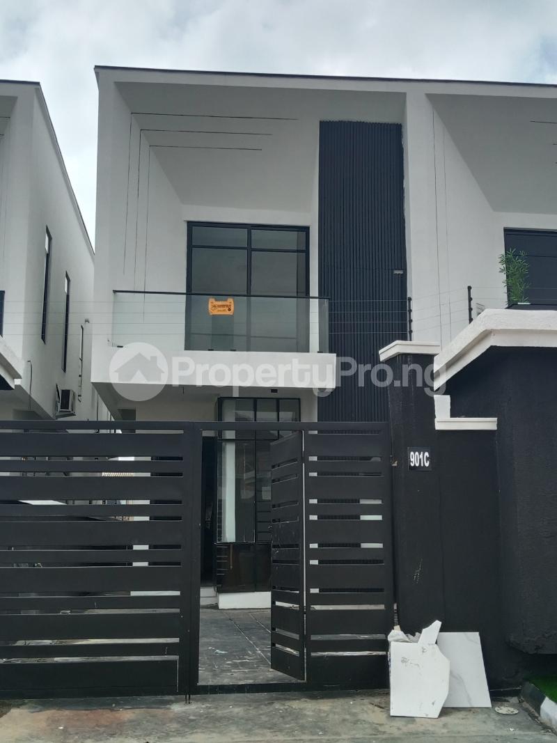 4 bedroom House for sale 1st Avenue Off 15th Rd Festac Amuwo Odofin Lagos