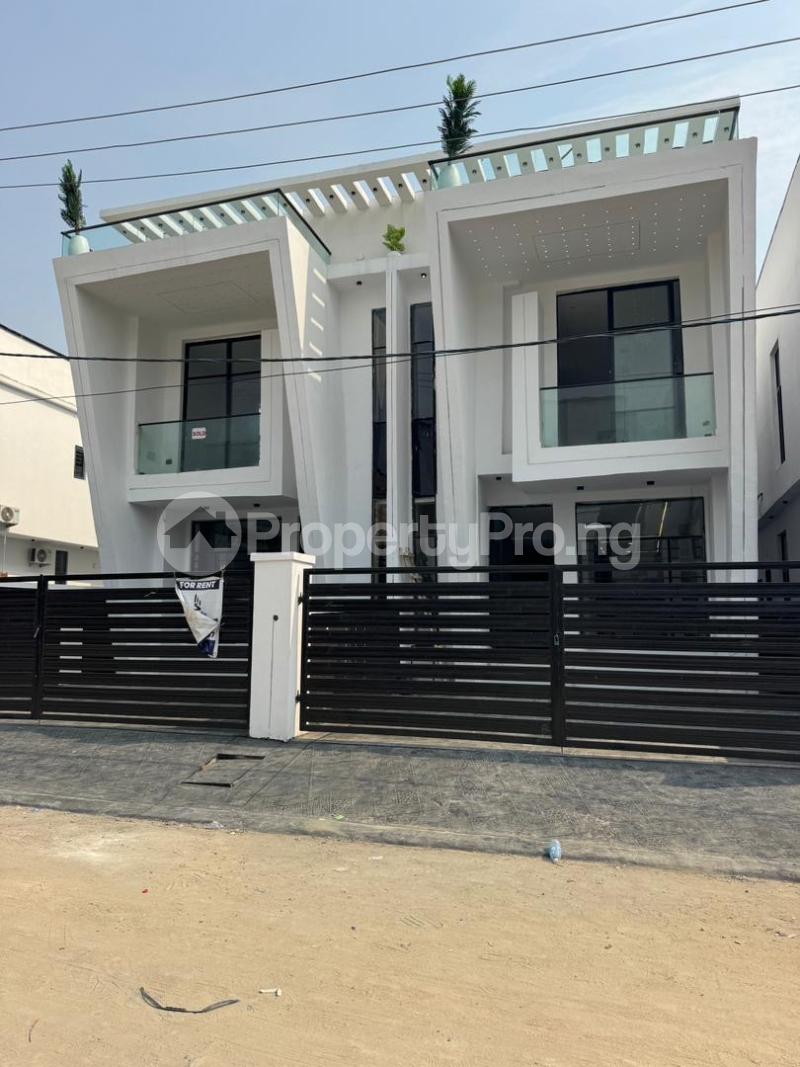 4 bedroom House for sale Ikota Lekki Lagos