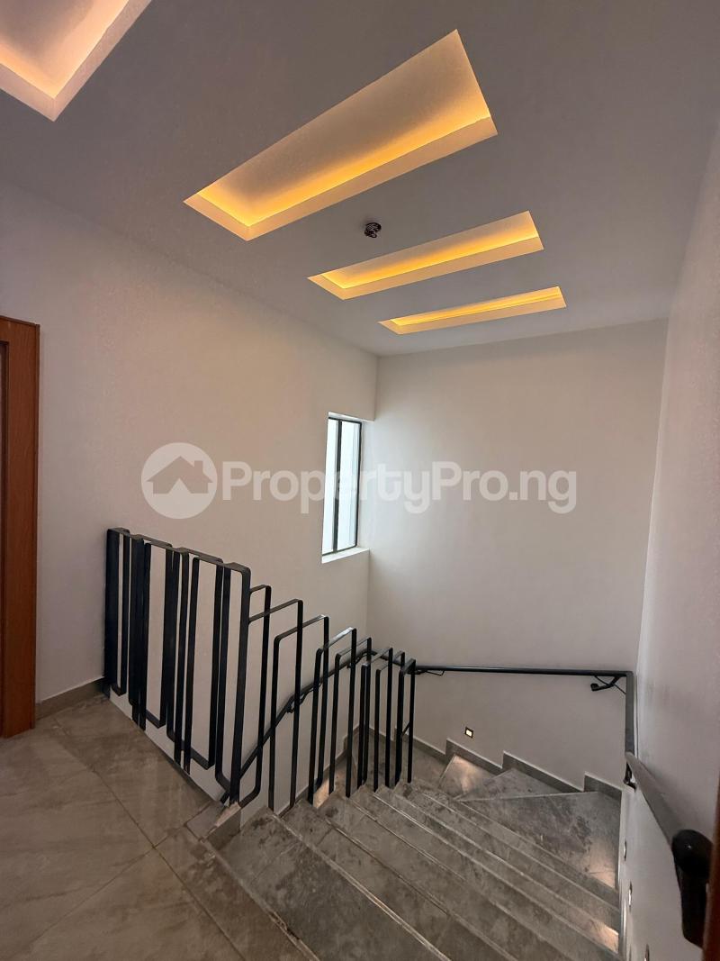 4 bedroom House for sale Thinkers Corner, Enugu Enugu