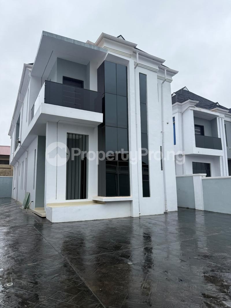 5 bedroom House for sale Oke’badan Estate, Akala Way, Akobo. Akobo Ibadan Oyo