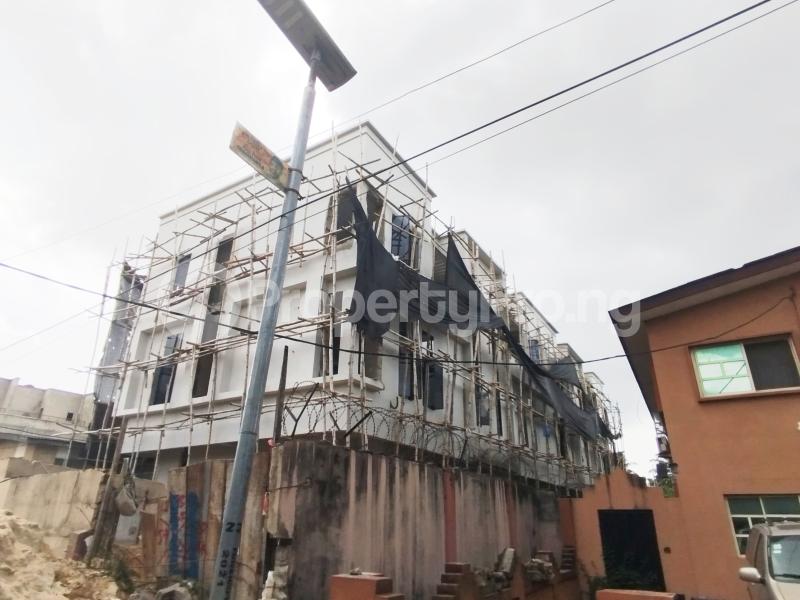 4 bedroom House for sale Surulere Western Avenue Surulere Lagos