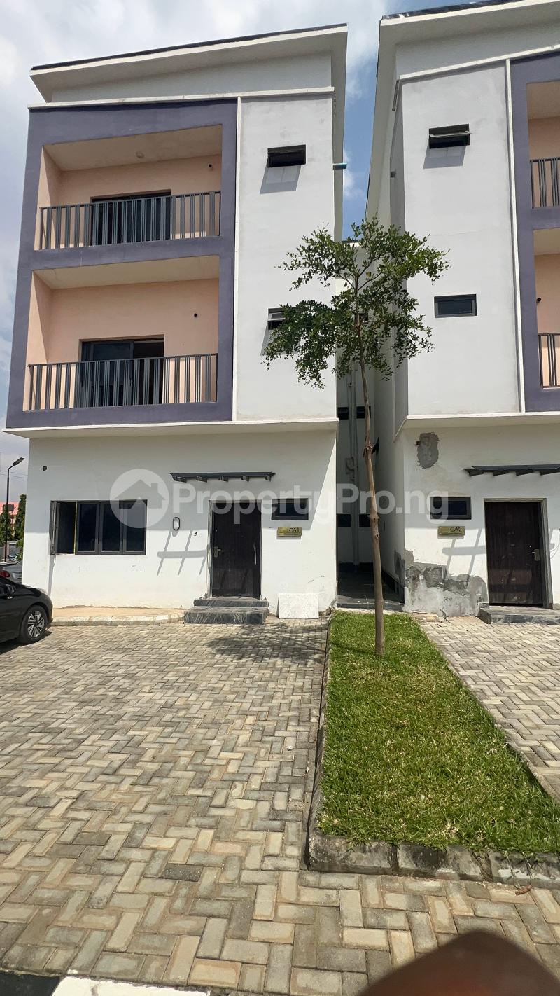 4 bedroom House for rent Dme Estate Lokogoma Abuja