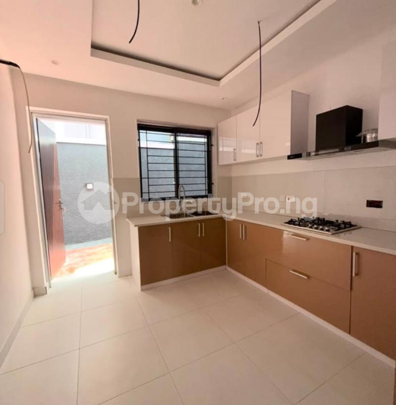 4 bedroom House for rent Adeniyi Jones Ikeja Lagos